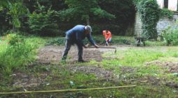 Semaine de chantier partagé à Méry-sur-Oise : “un temps à la fois festif et de travail”